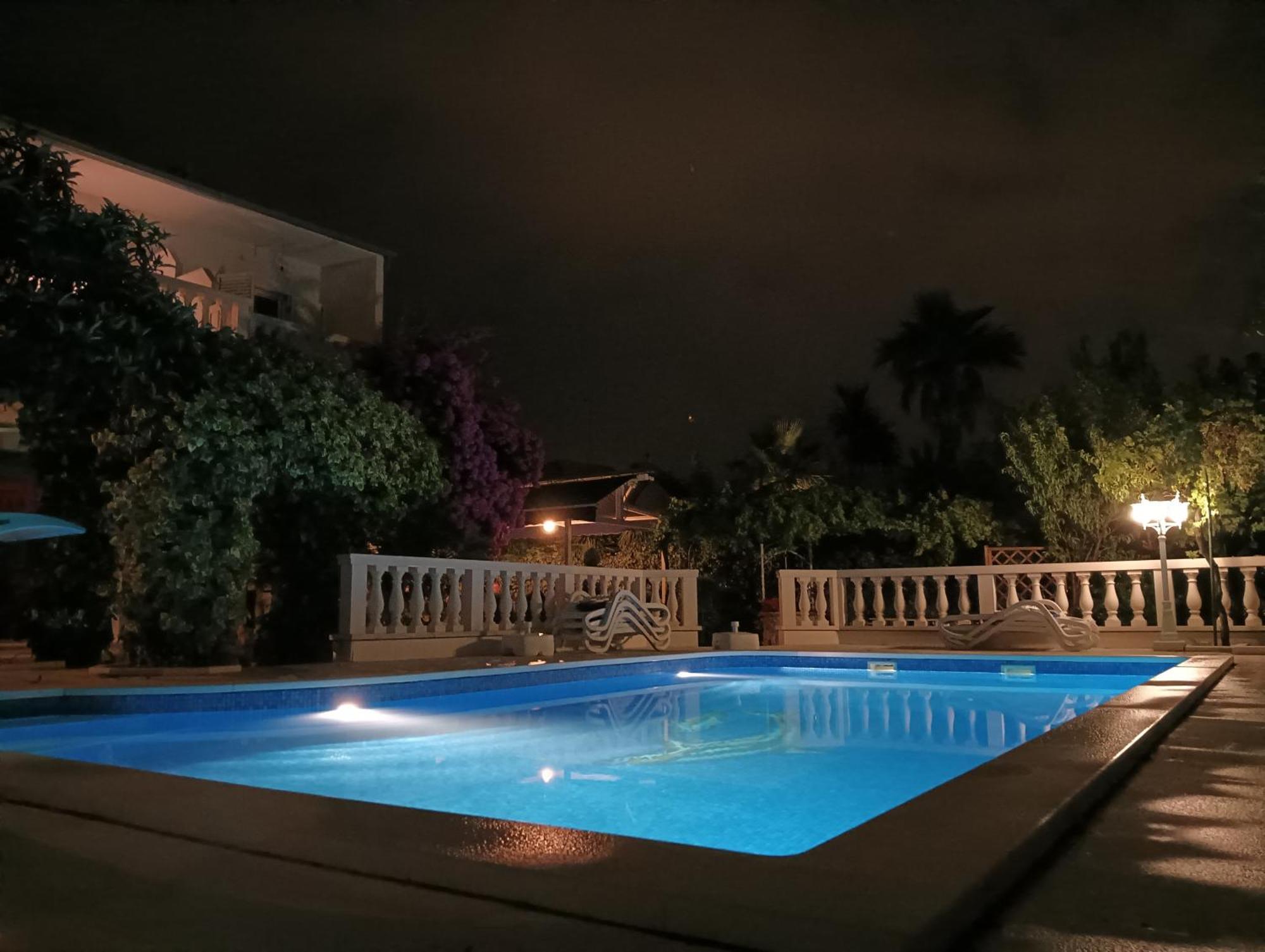 Villa Aspalathos Kastela Exterior photo