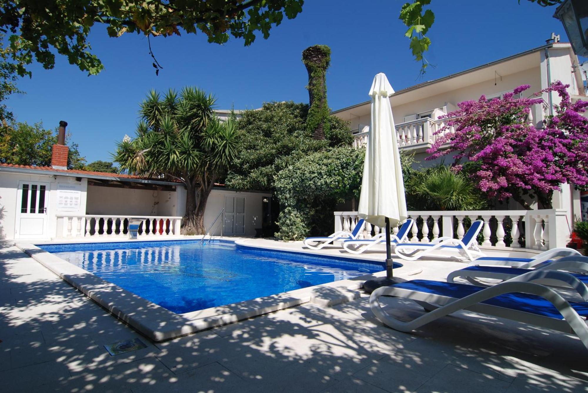 Villa Aspalathos Kastela Exterior photo
